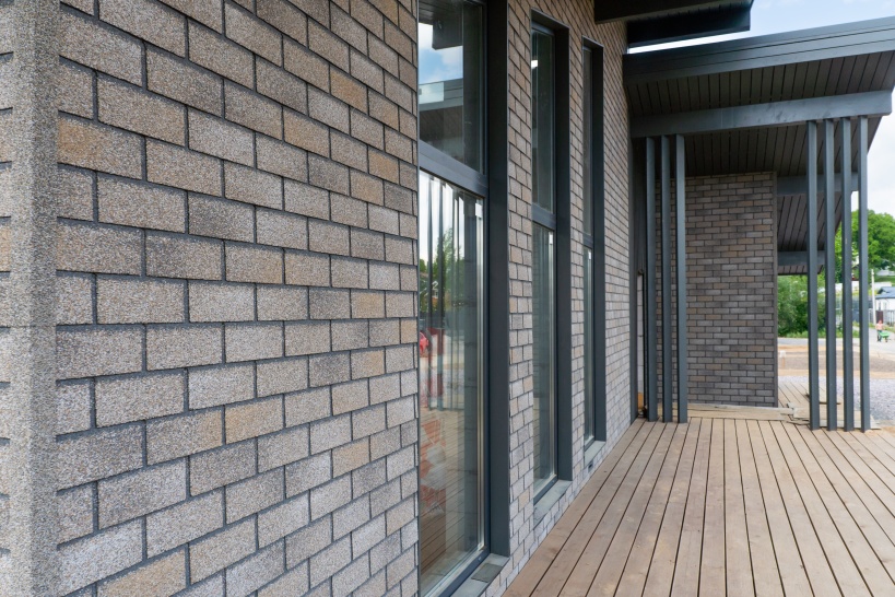 Технология красоты: Что стоит за безупречным видом плитки HAUBERK